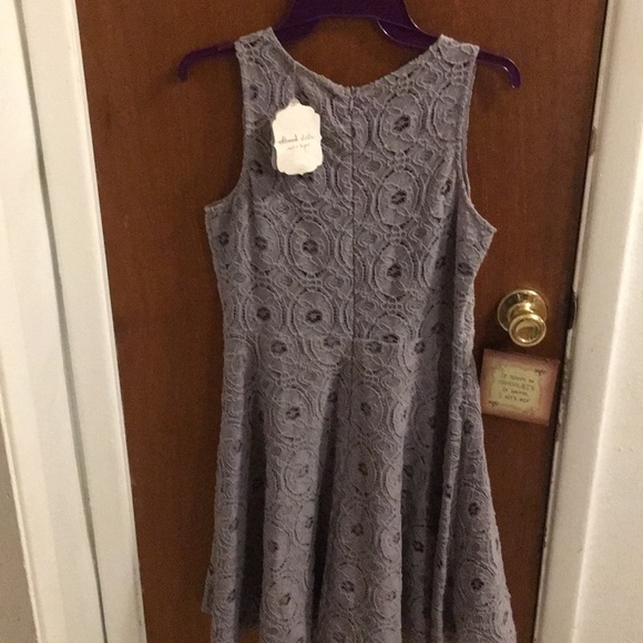 Beautiful Altar’d State dress - Picture 4 of 4